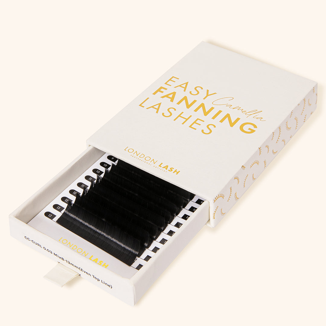 Easy Fanning lashes